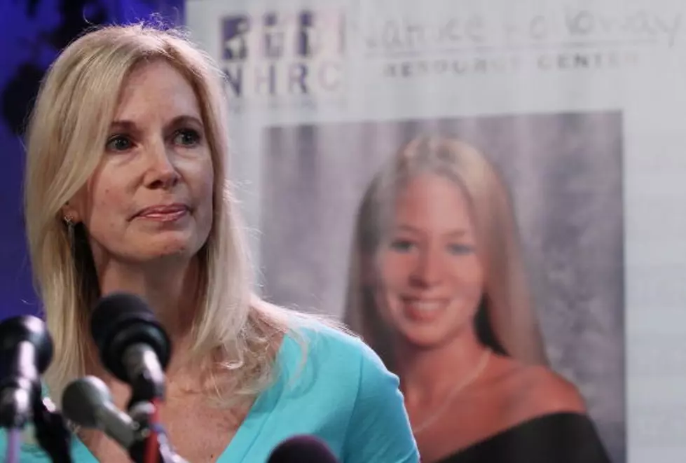 Mother Of Missing Teen Natalee Holloway Launches Missing Persons Center