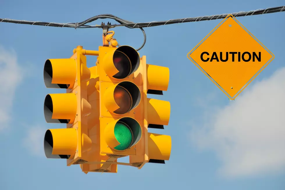 Simple Ways to Stay Safe at Traffic Lights Without Power
